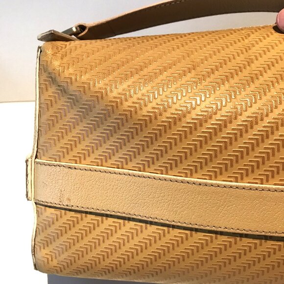 Lancel Designer Beige Tan Leather Shoulder Bag Branded Lining Dust Bag included - Picture 10 of 14